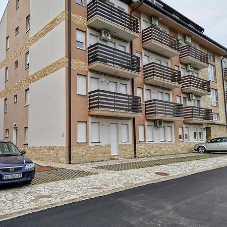 شقة Apartman Jevtic 2 Gornja Toplica المظهر الخارجي الصورة