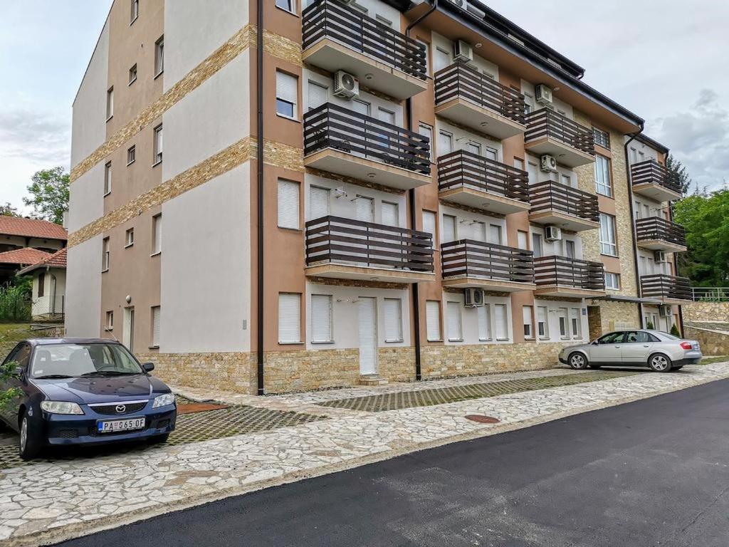 شقة Apartman Jevtic 2 Gornja Toplica المظهر الخارجي الصورة